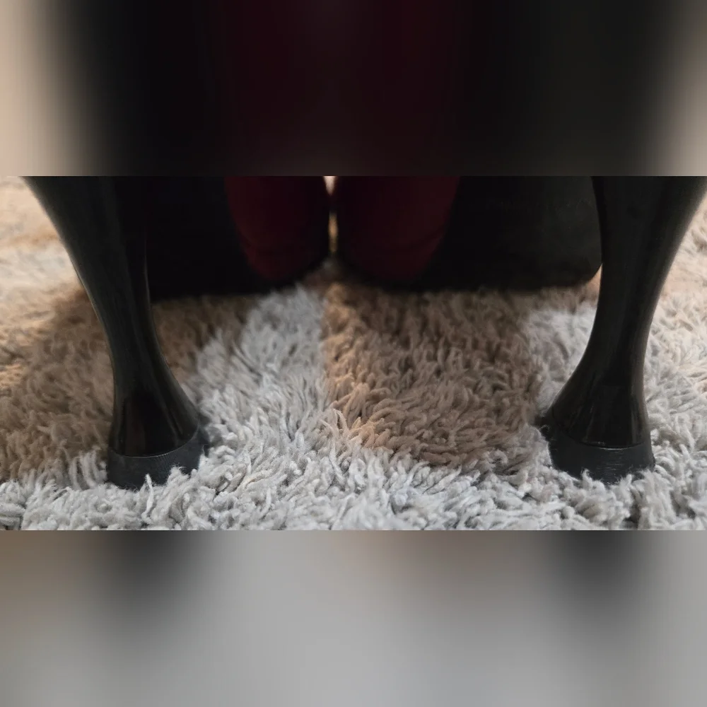 John Fluevog Red Velvet Bow Heels - Picture 8 of 12